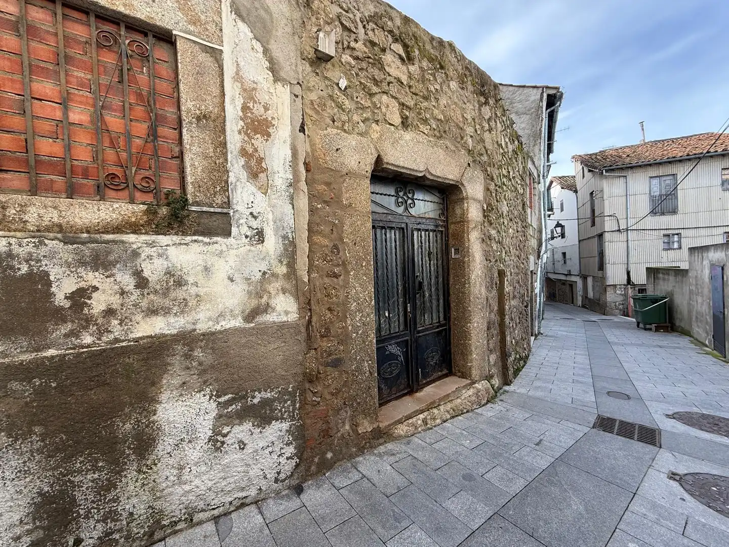 Terreno residencial en venta en Calle Alojeria 8