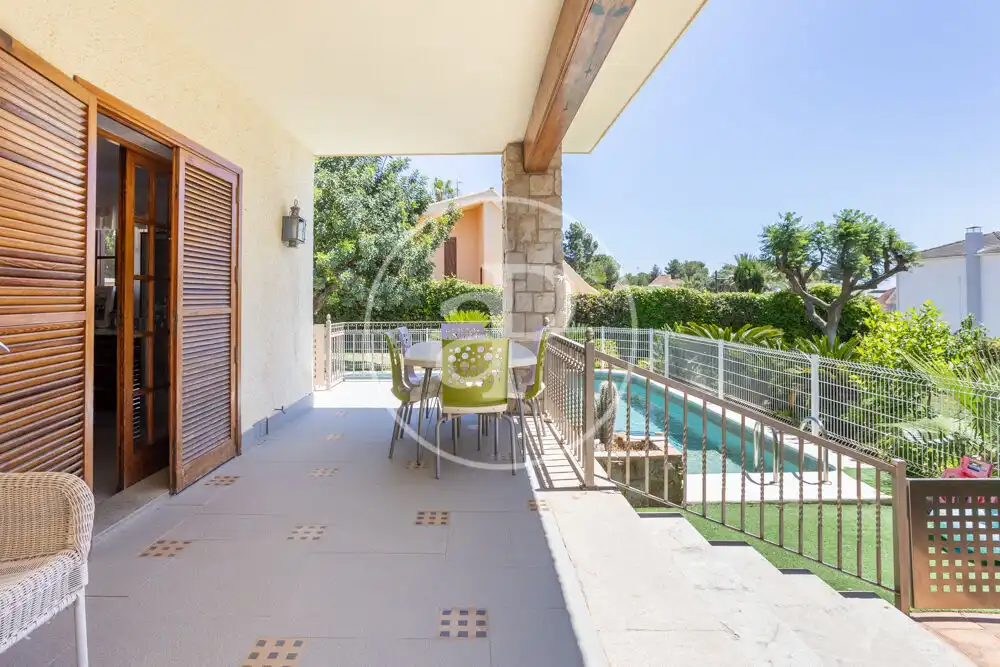 Terraza de Casa o chalet en venta en Paterna con Aire acondicionado, Calefacción y Jardín privado