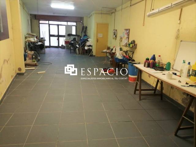 Local comercial en Venta en Cerdanyola Nord