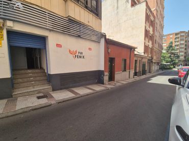 Local comercial en venda a Calle Pozo