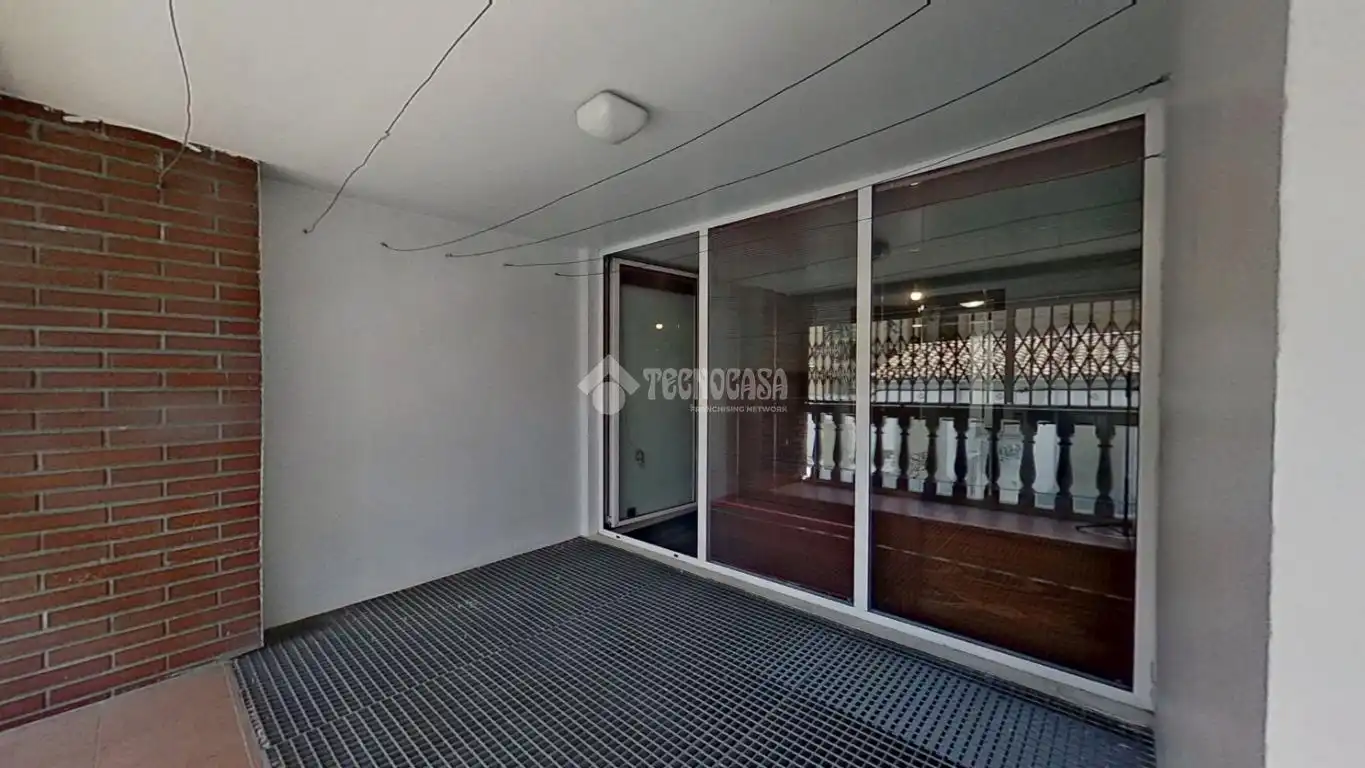 Terrassa de Casa adosada en venda en Cerdanyola del Vallès