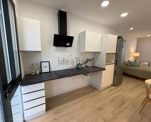 Kitchen of Flat for sale in  Valencia Capital  with Air Conditioner, Heating and Furnished