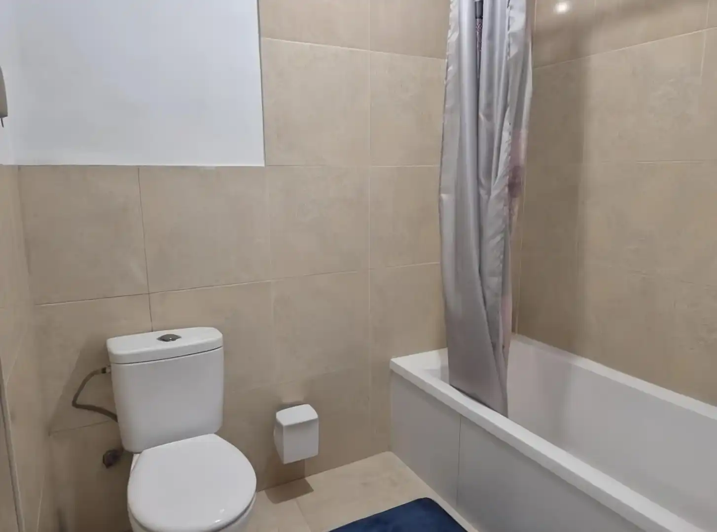 Bathroom of Flat for sale in Figueres  with Terrace