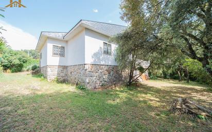 Vista exterior de Casa o xalet en venda en Alpedrete amb Calefacció, Jardí privat i Terrassa