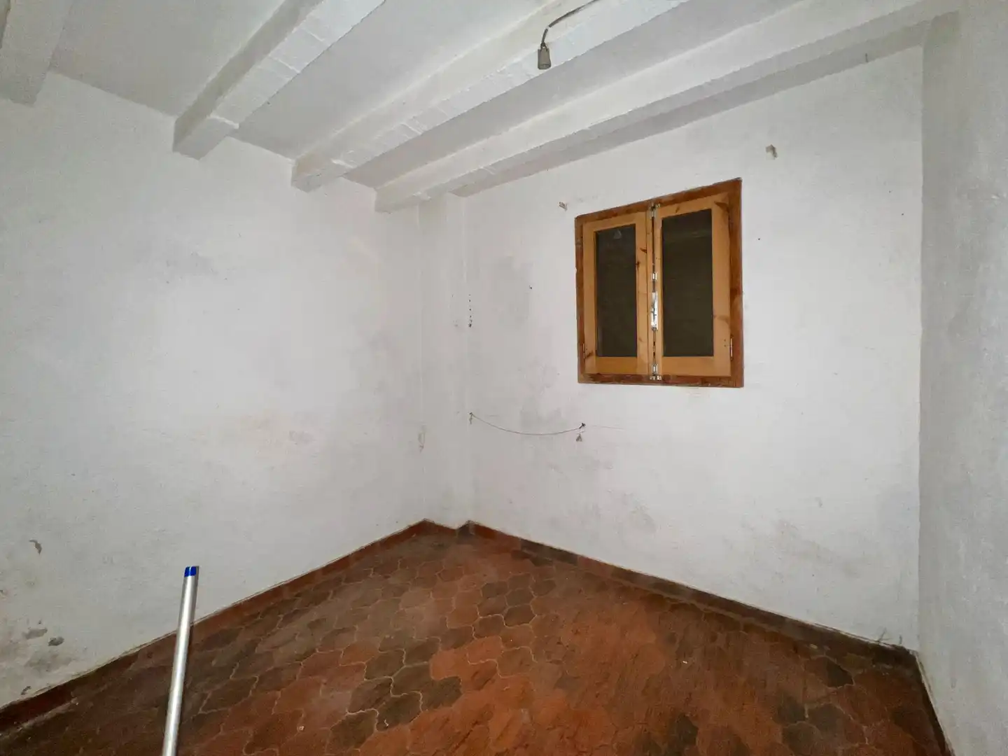 Country homes for sale in Cornudella de Montsant  with Air Conditioner, Oven and Washing machine