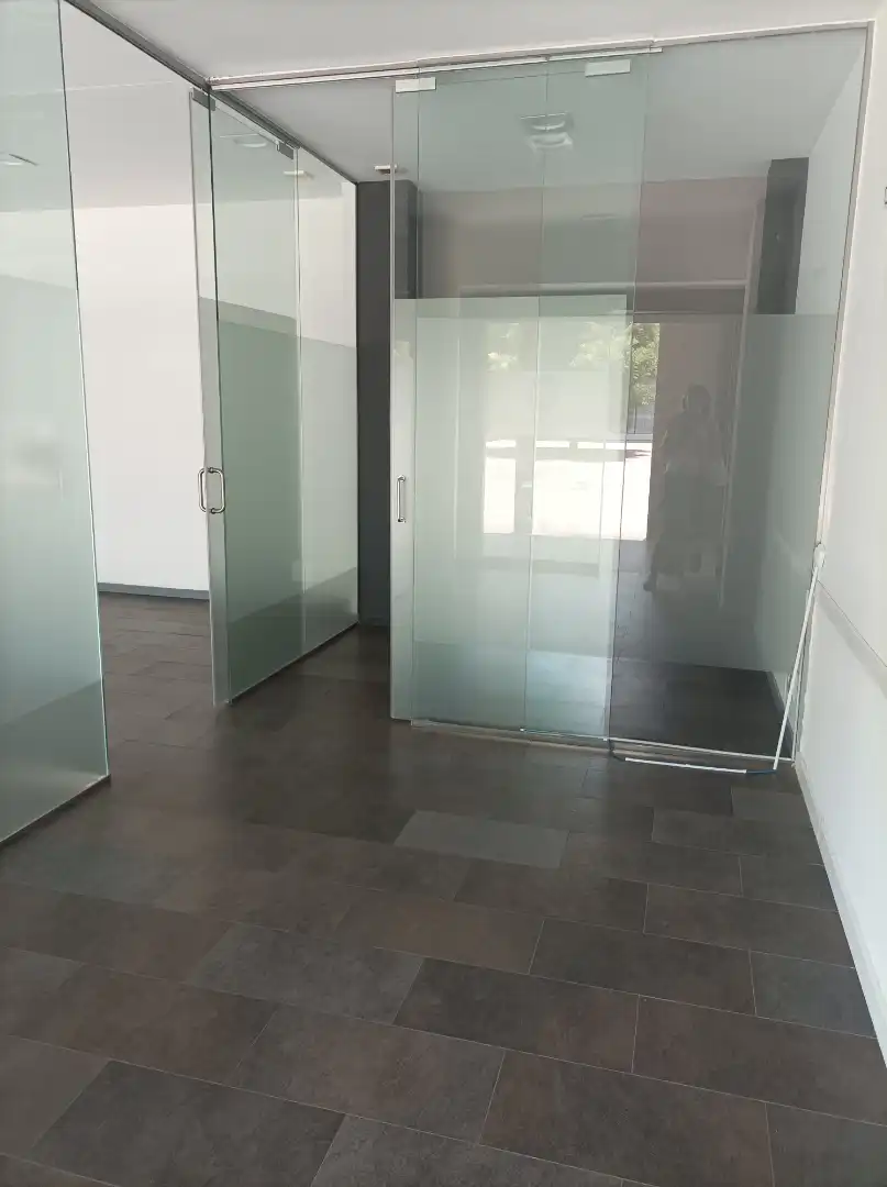 Local de lloguer en Molins de Rei amb Aire condicionat i Calefacció