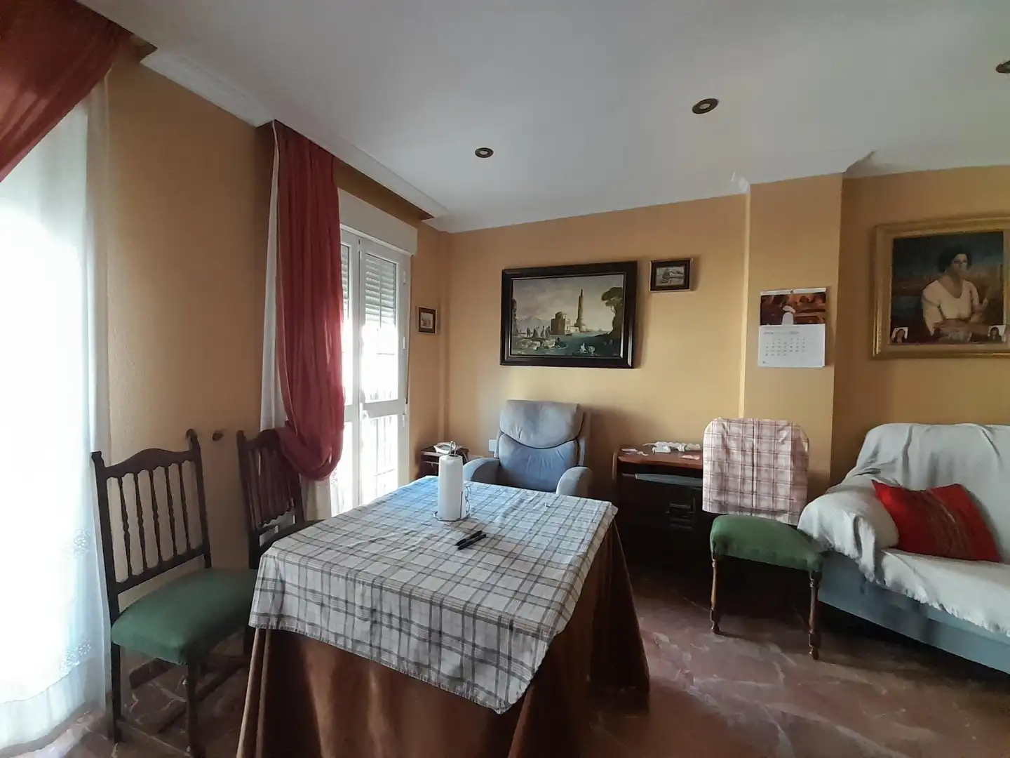 Menjador de Casa o xalet en venda en Córdoba amb Aire condicionat, Terrassa i Balcó