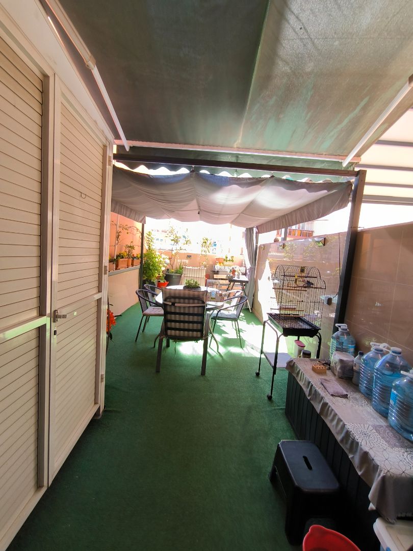 Terrace of Single-family semi-detached for sale in Badalona  with Air Conditioner, Heating and Parquet flooring
