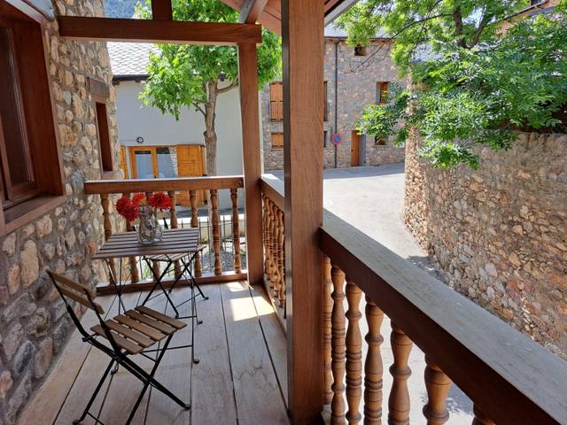 Casa-chalet en Alquiler en Carrer Mossèn Cinto Verdaguer, 5 en Das
