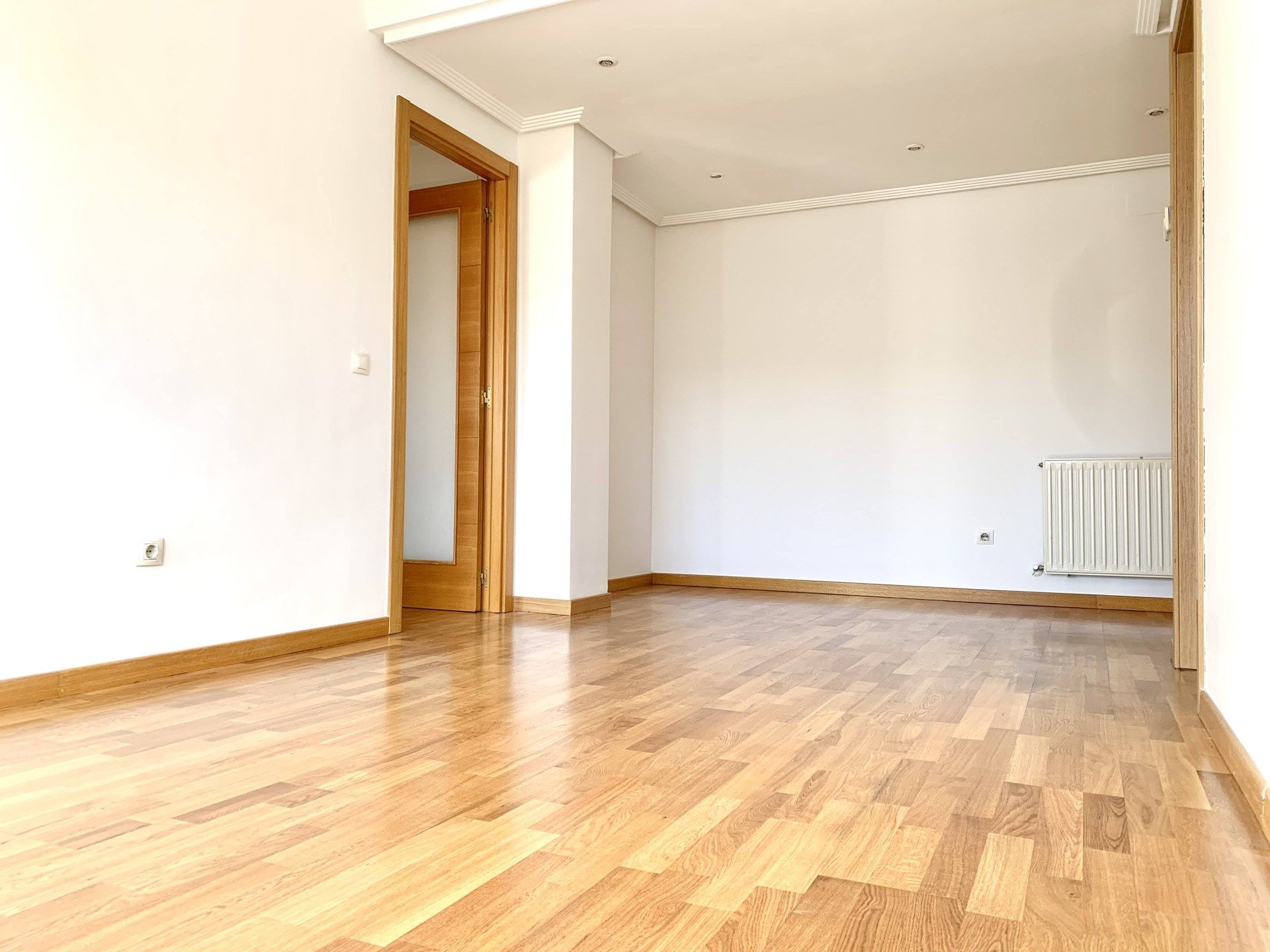 Bedroom of Flat to rent in  Madrid Capital  with Air Conditioner, Heating and Storage room