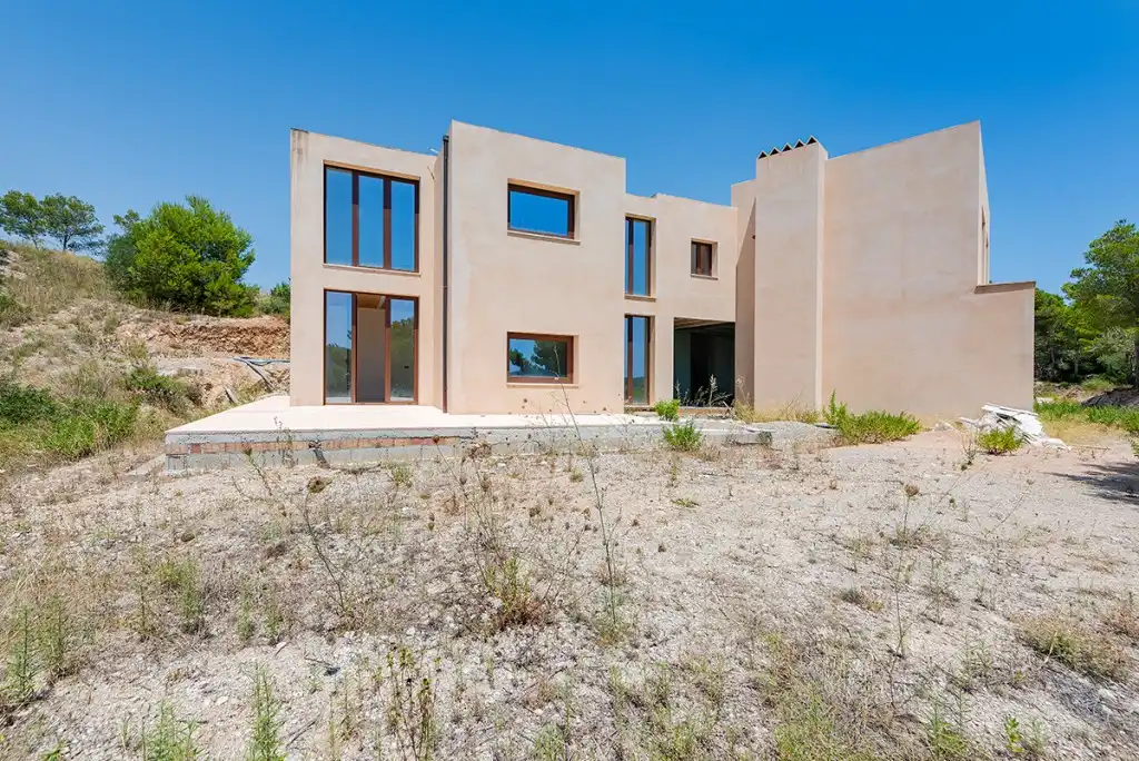 Vista exterior de Finca rústica en venda en Felanitx amb Jardí privat i Sauna