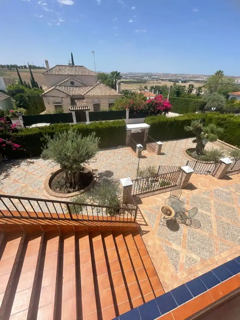 Chalet en venta en Calle Columela 3, imagen 9