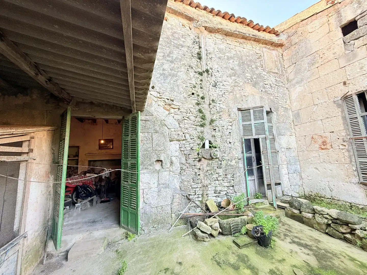 Vista exterior de Casa o xalet en venda en Santa Margalida amb Jardí privat, Terrassa i Traster