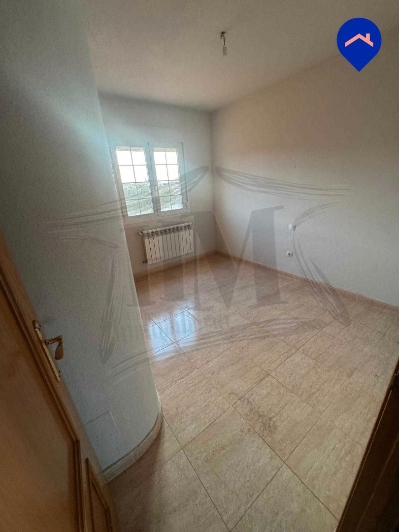 Single-family semi-detached for sale in Calle 11 de Marzo, Carranque