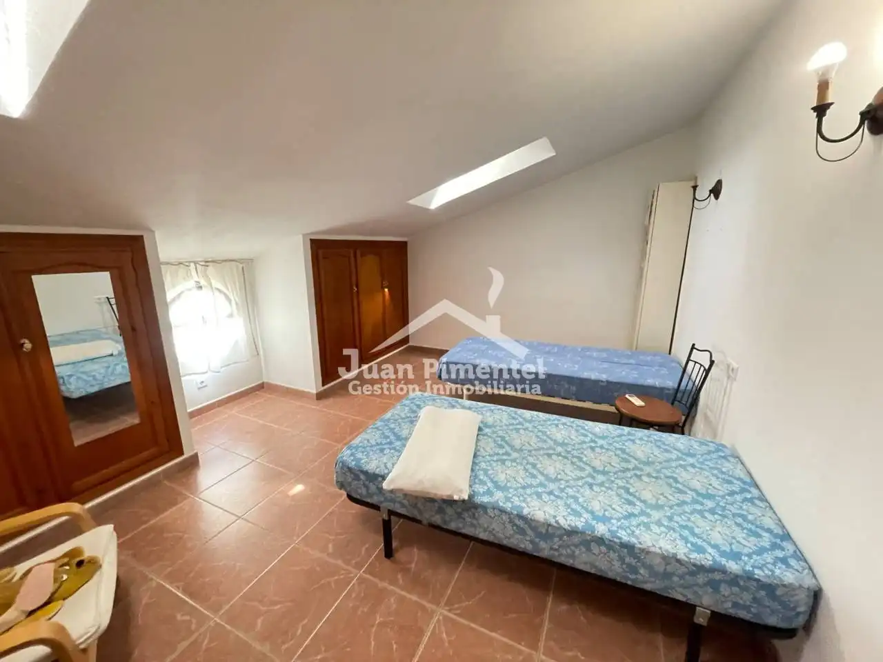 Detached homes for rent in Calle Casares, 1, Centro