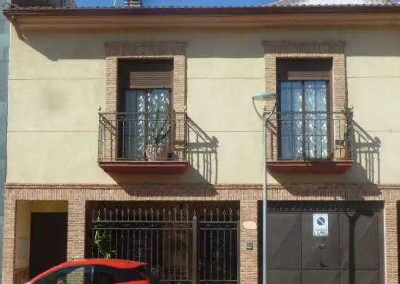 Vista exterior de Casa o chalet en venta en Bailén