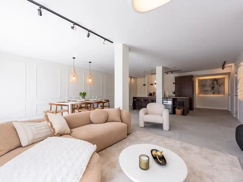 Apartment with pool for sale in La Quinta, imagen 6