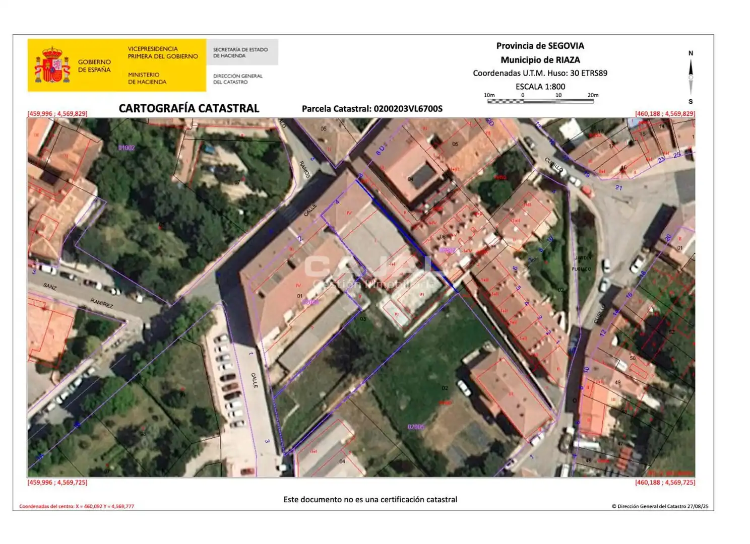 Vista exterior de Edifici en venda en Riaza