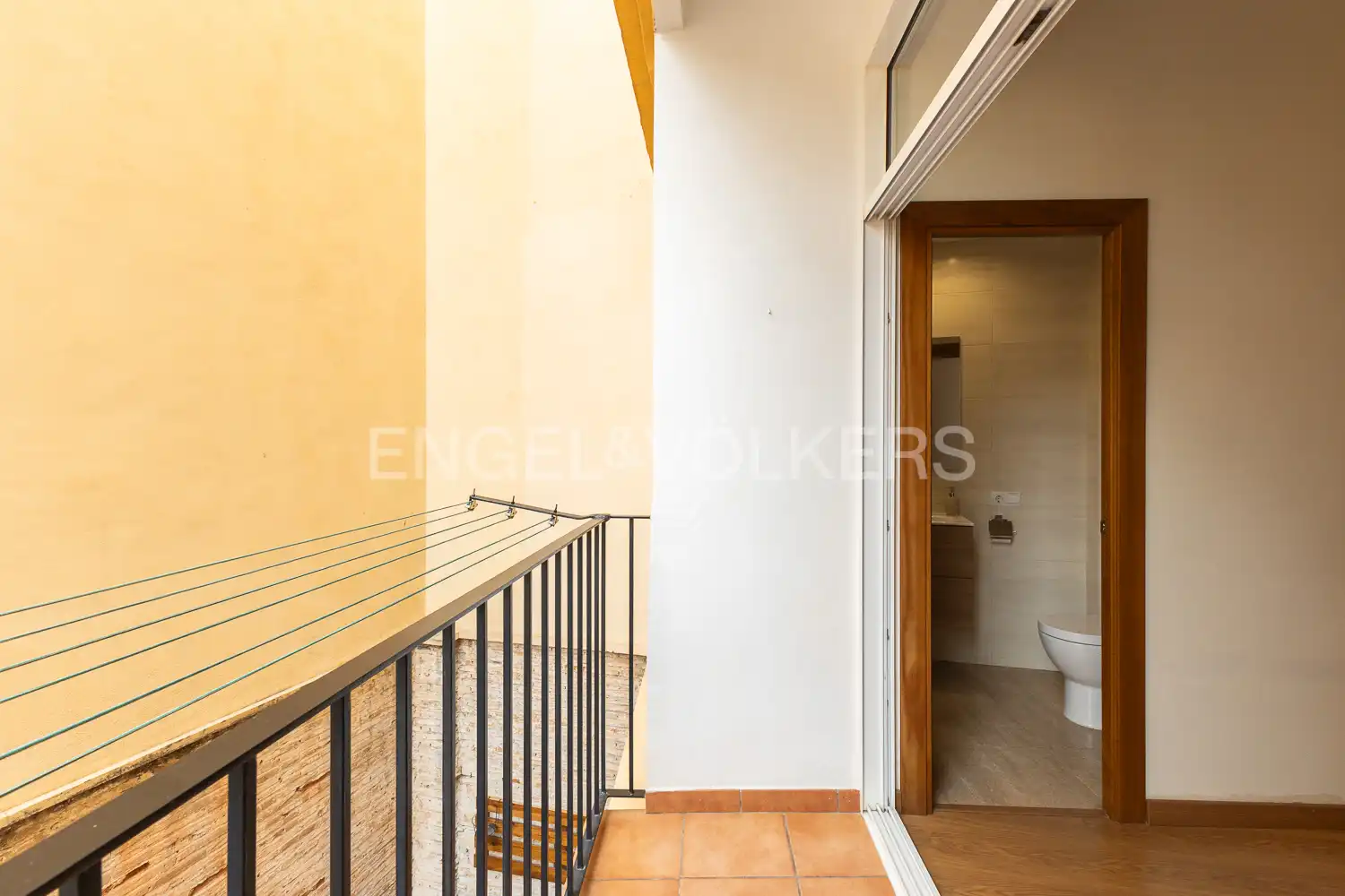 Balcony of Flat for rent in Valencia  with Air Conditioner, Heating and Furnished