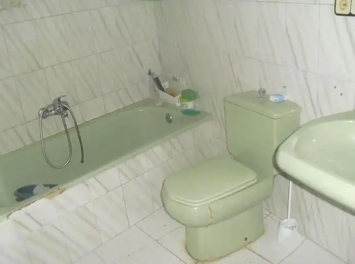 Baño de Finca rústica en venta en Guadalcázar