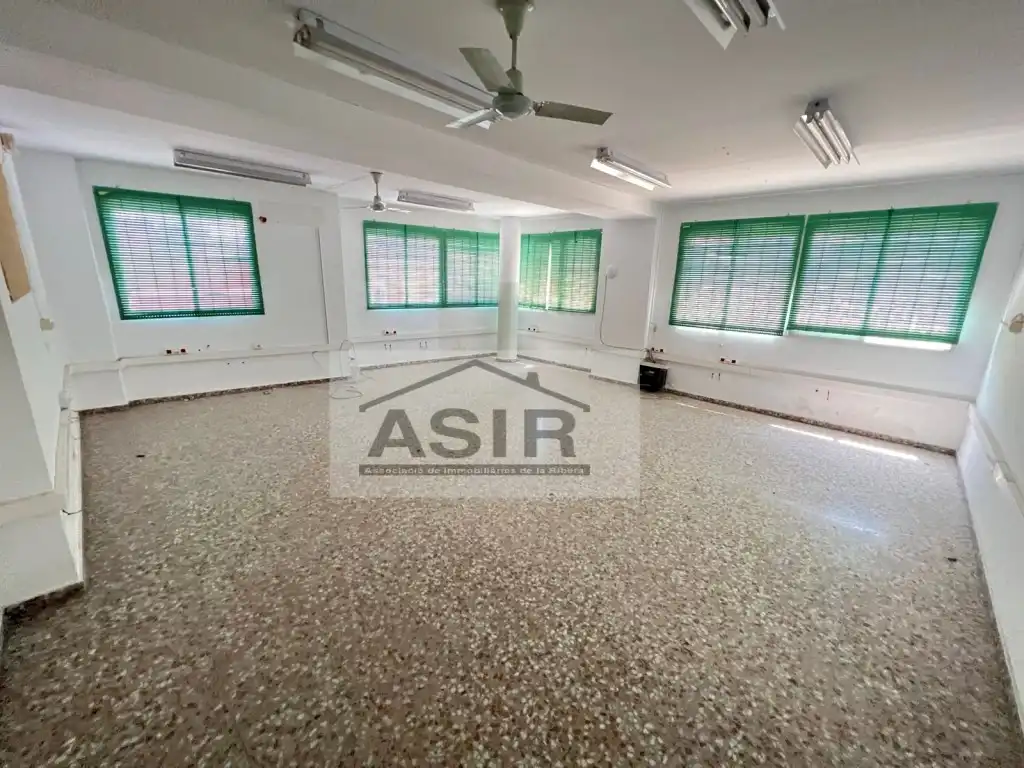 Edificio en venta en Alzira