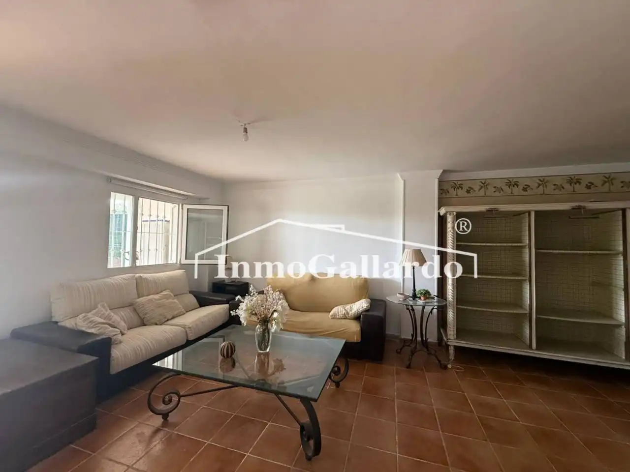 Wohnzimmer von Haus oder Chalet zum Verkauf in Rincón de la Victoria mit Klimaanlage, Heizung und Privatgarten