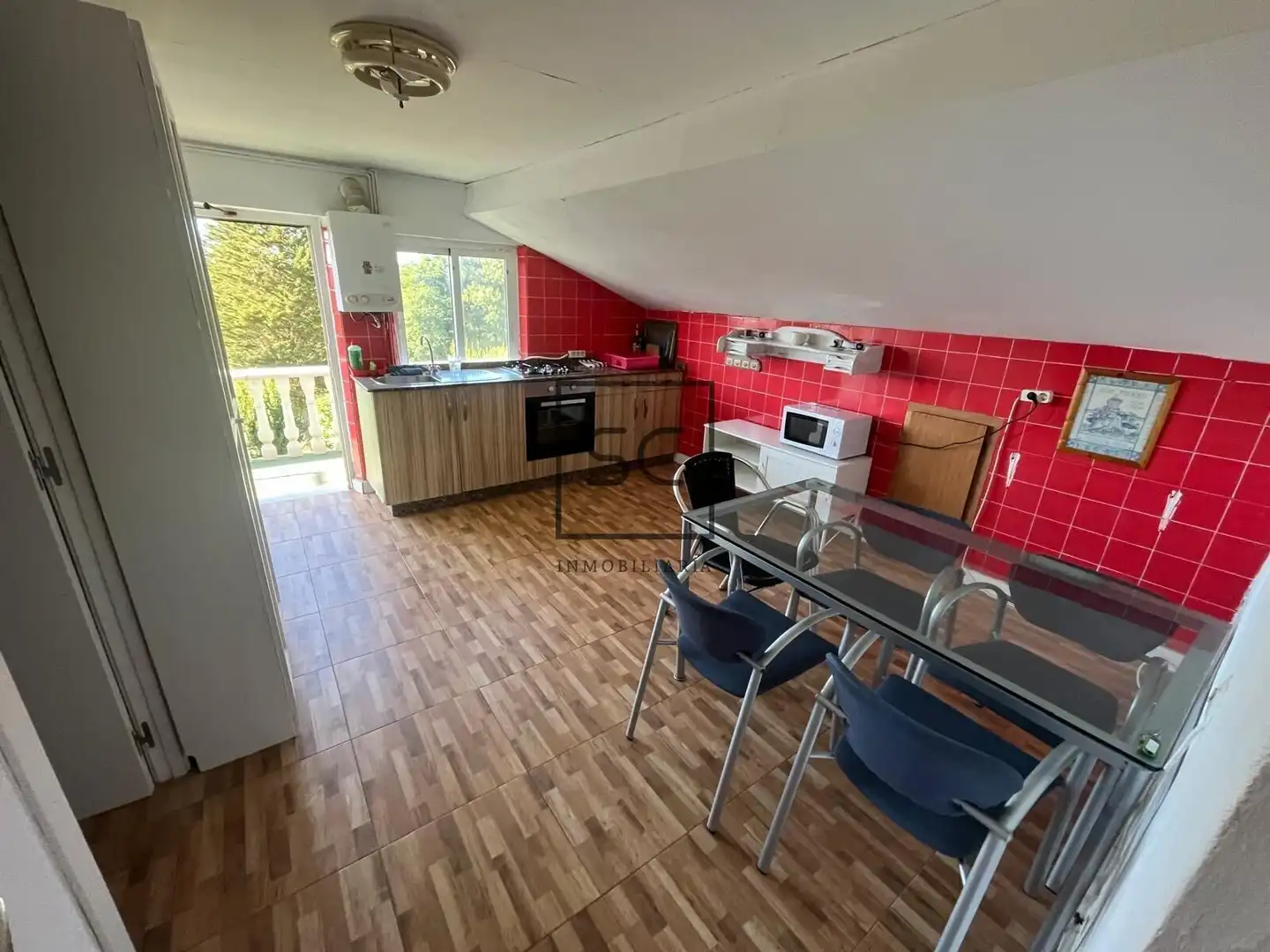 Cuina de Casa o xalet en venda en Valdoviño amb Jardí privat, Terrassa i Traster