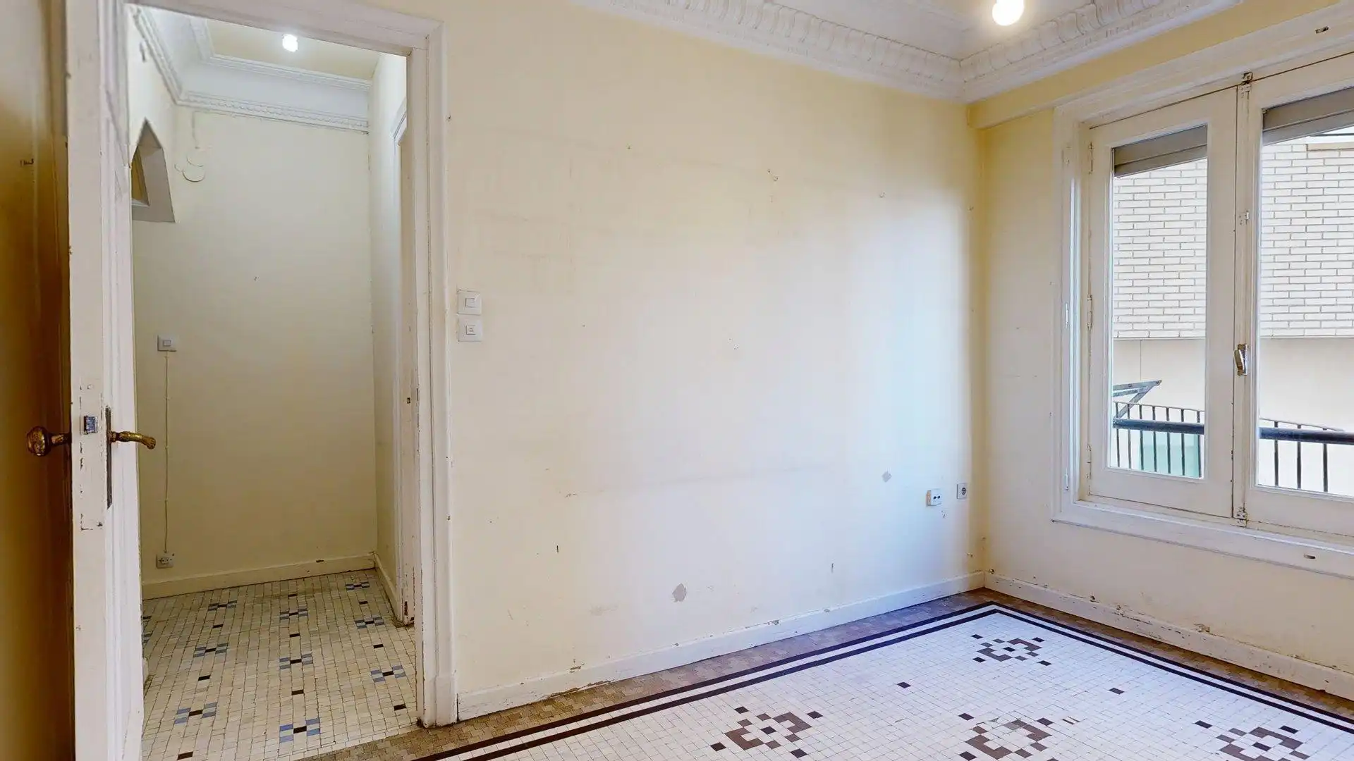 Habitación de Piso en venta en Zaragoza con Calefacción y Trastero