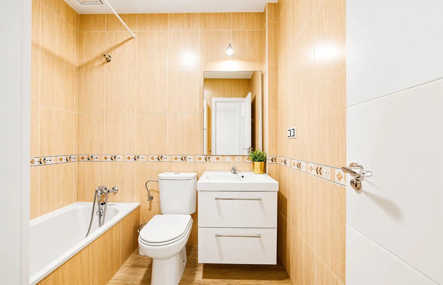 Badezimmer von Einfamilien-Reihenhaus zum Verkauf in Chiclana de la Frontera