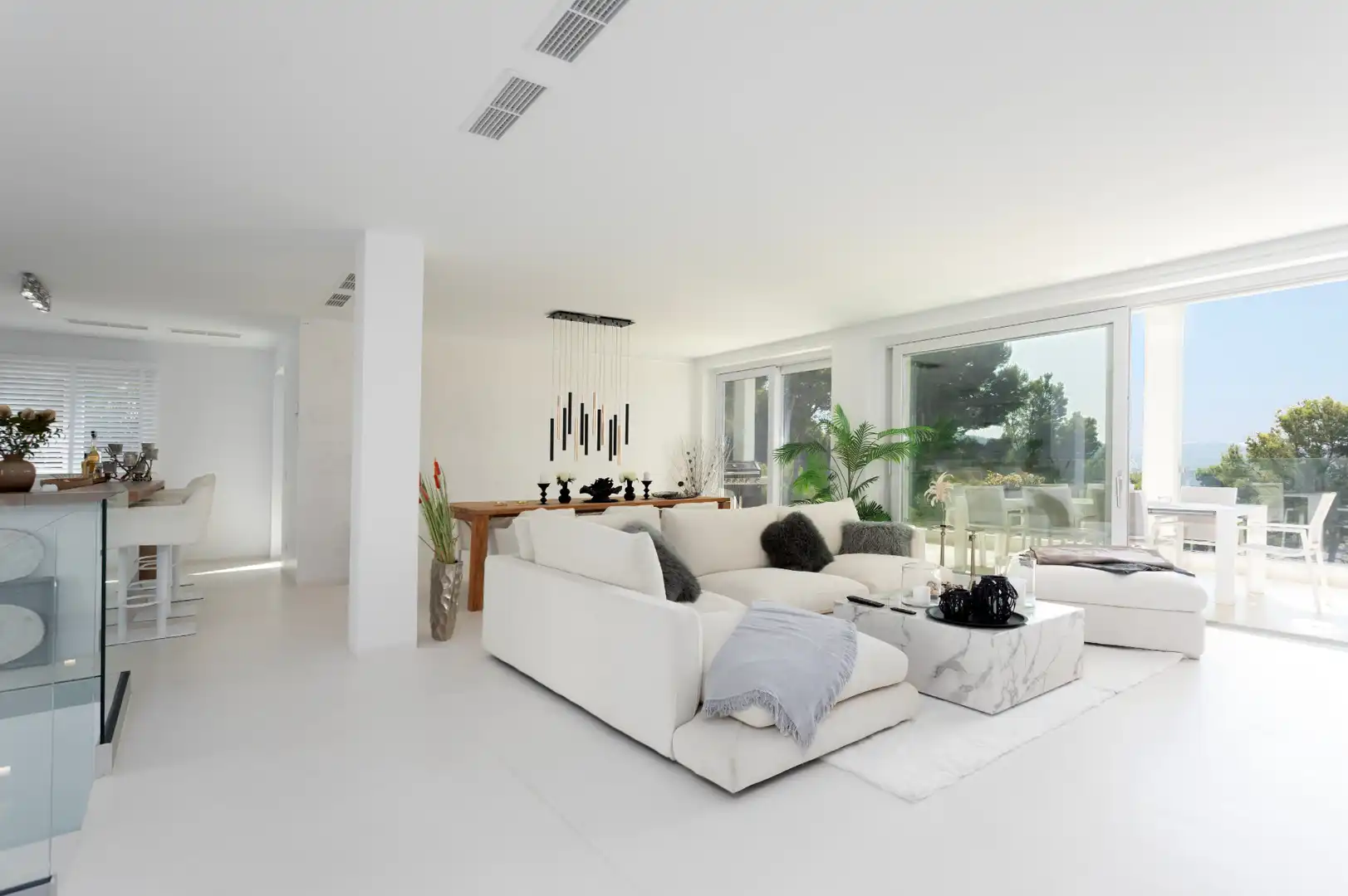 Sala de estar de Casa o chalet en venta en Calvià con Aire acondicionado, Calefacción y Jardín privado