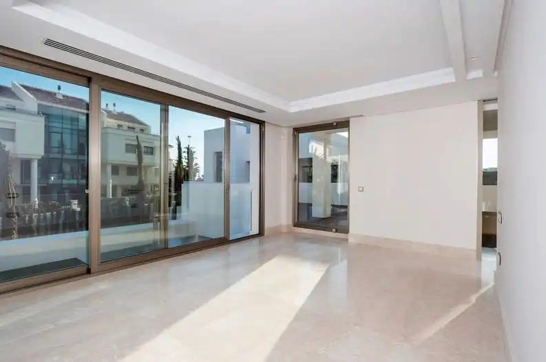 Houses for sale in Marbella  with Air Conditioner, Heating and Terrace