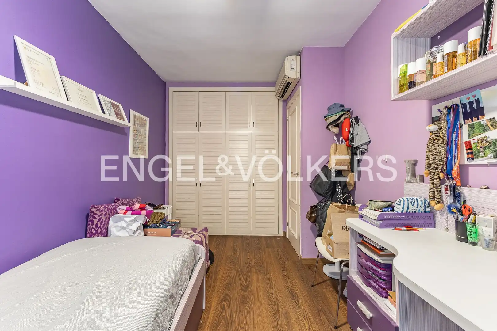 Adosado con terraza en venta en Carrer de Josep Renom, imagen 35