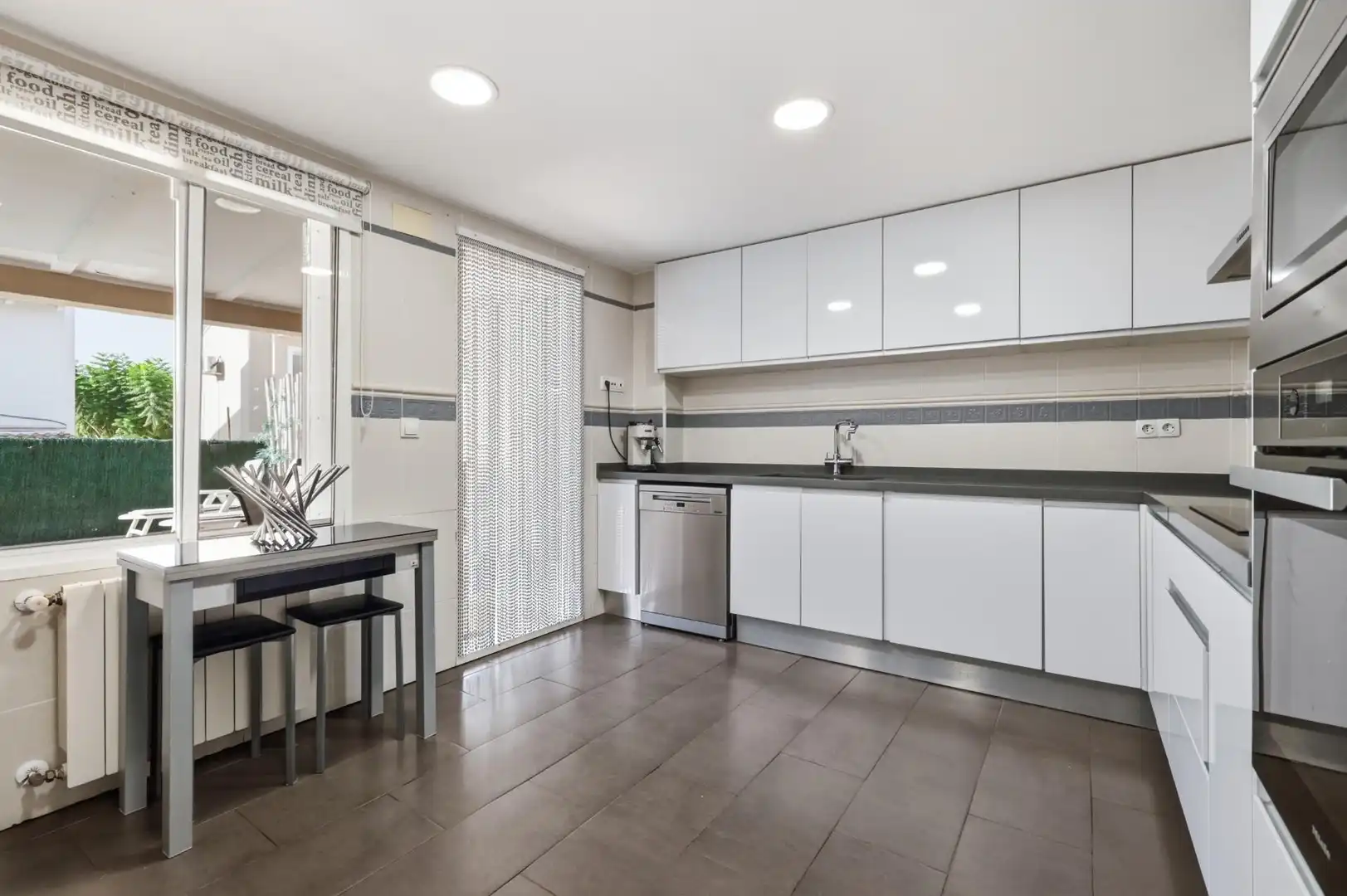 Kitchen of Detached homes for sale in Torrent  with Air Conditioner, Heating and Private garden