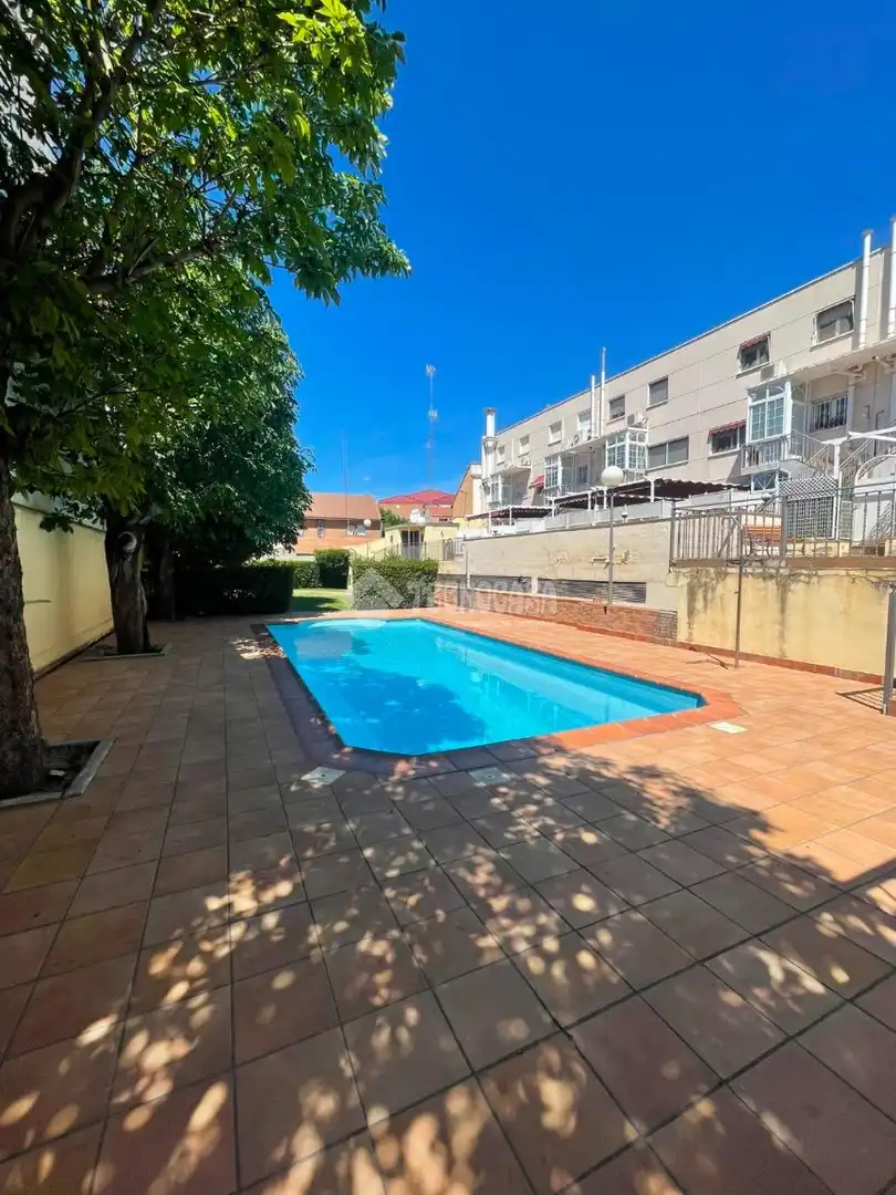 Casa adosada en venta en Av. de la Virgen de Loreto, Centro