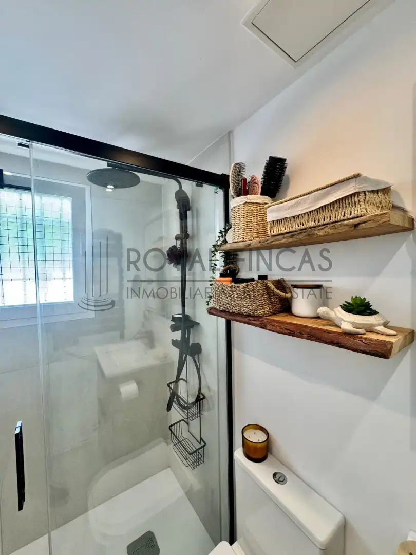 Bathroom of Detached homes for sale in Benalmádena  with Air Conditioner, Terrace and Furnished