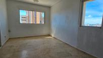 Bedroom of Flat for sale in Benidorm  with Air Conditioner, Heating and Terrace