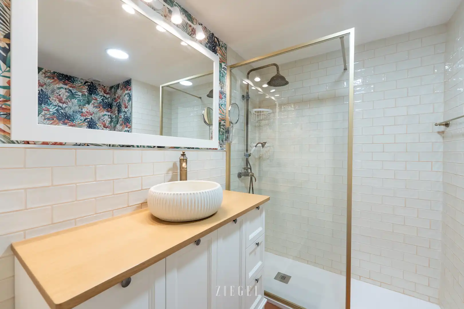 Baño de Piso en venta en Las Palmas de Gran Canaria con Aire acondicionado y Trastero