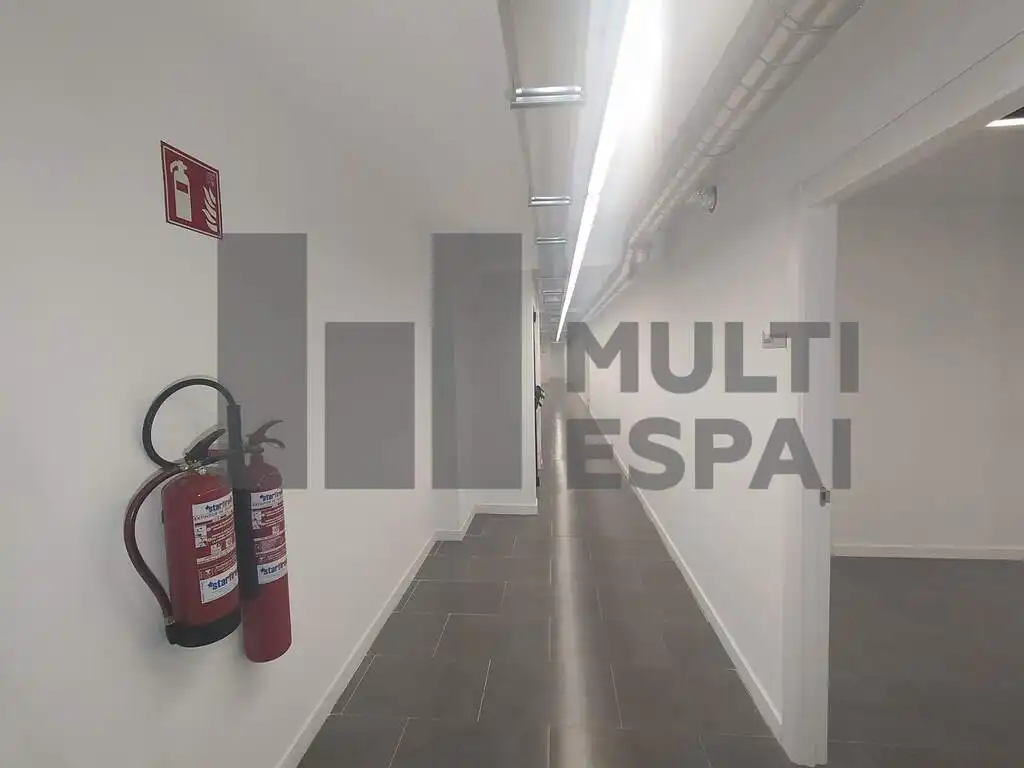 Business premises to rent in Carrer de Calàbria, imagen 17