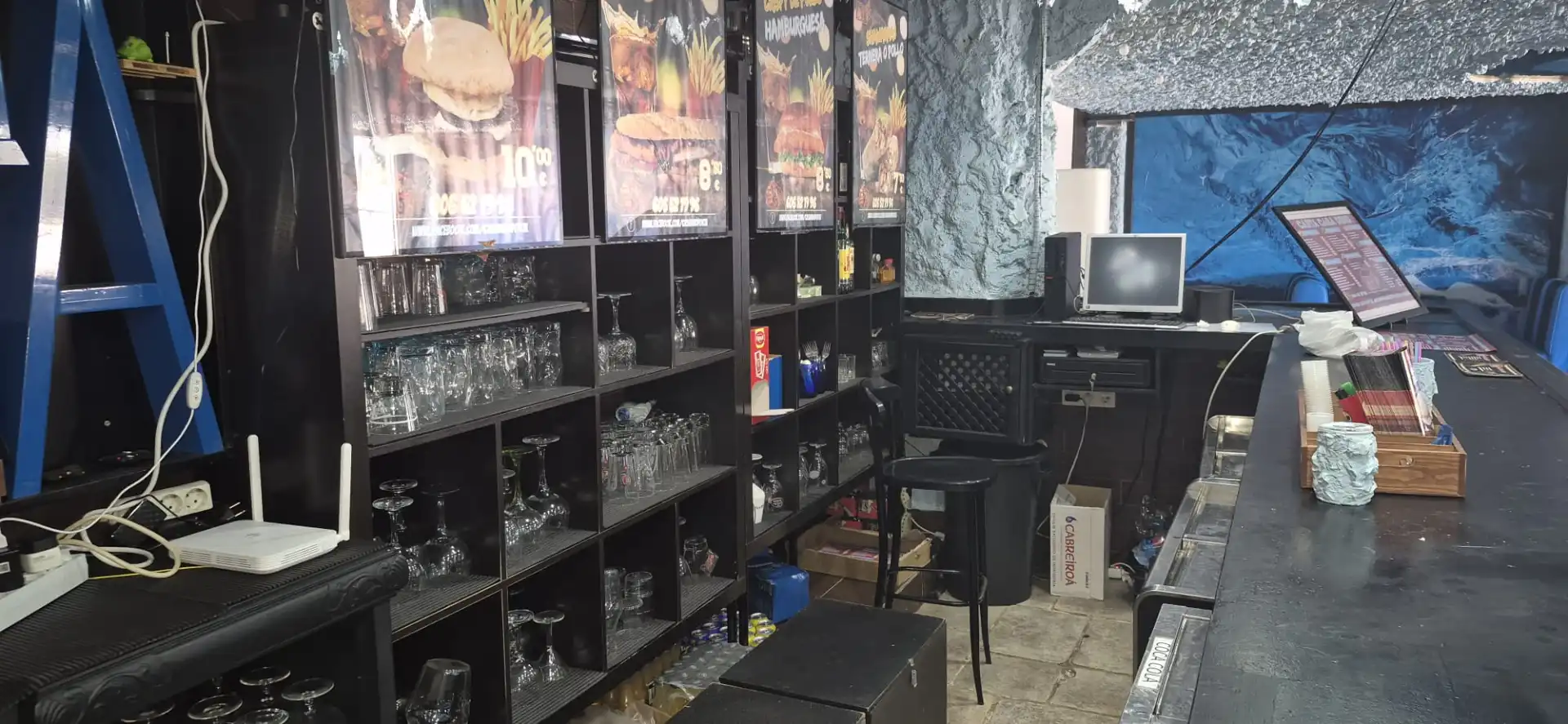 Commercial properties for sale in El Portil  with Air Conditioner, Furnished and Internet