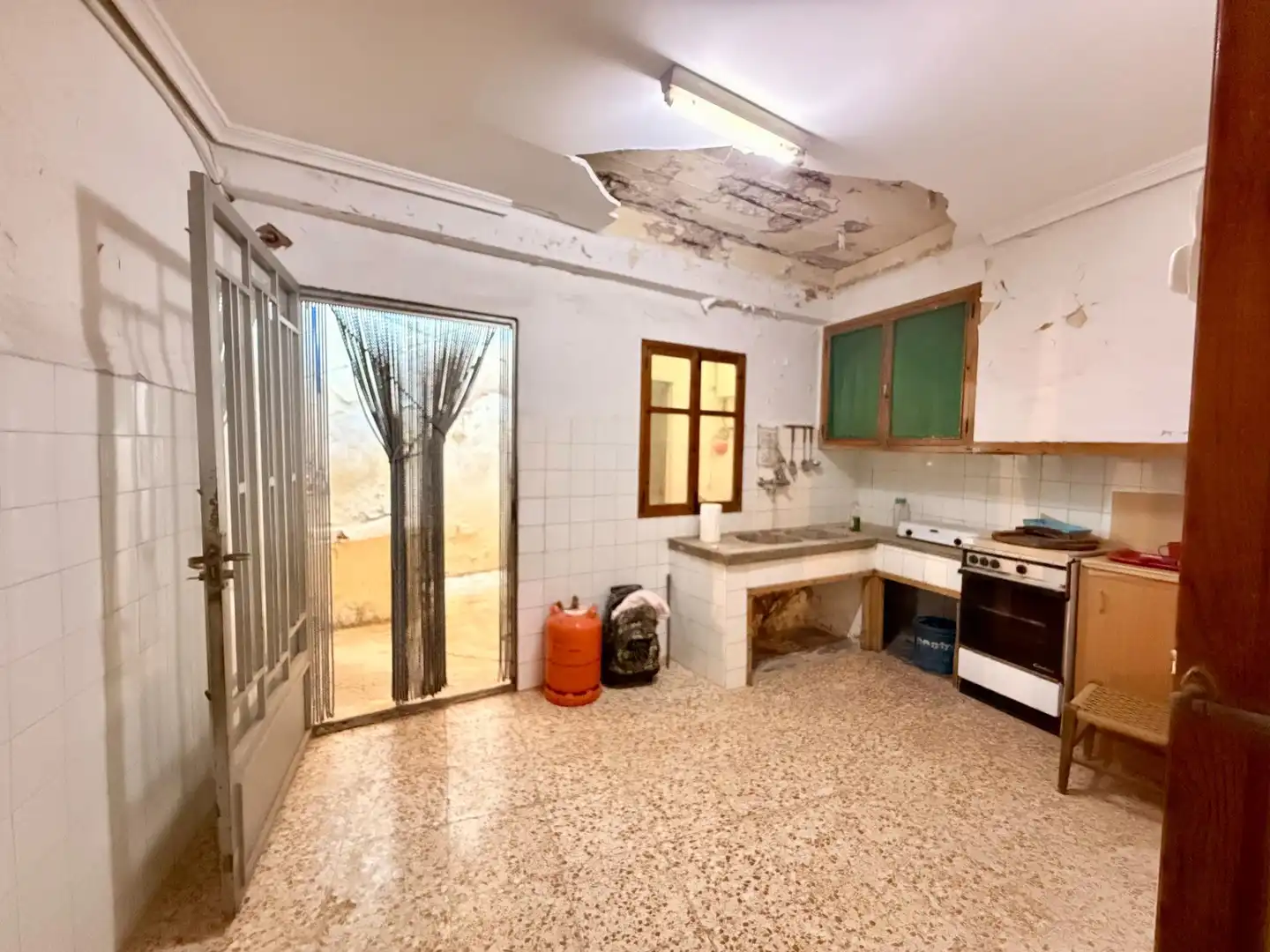 Cocina de Casa adosada en venta en Benlloc