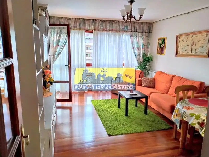 Wohnzimmer von Wohnung zur Miete in Castro-Urdiales mit Heizung, Möbliert und Balkon
