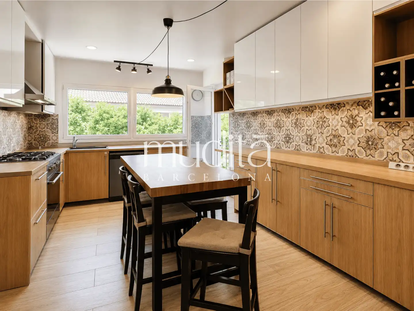 Cocina de Casa o chalet en venta en Roda de Berà con Calefacción, Jardín privado y Terraza