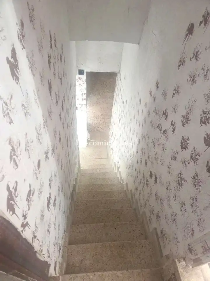 Casa adosada en venda en Jaén amb Balcó