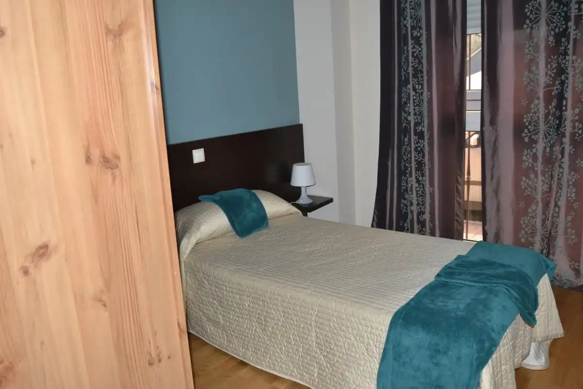 Bedroom of Flat for sale in Béjar  with Heating, Parquet flooring and Furnished