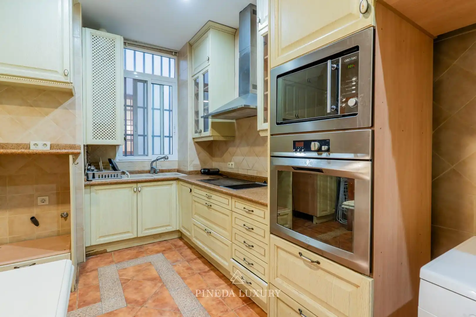 Küche von Wohnung zum Verkauf in Valencia mit Heizung und Balkon