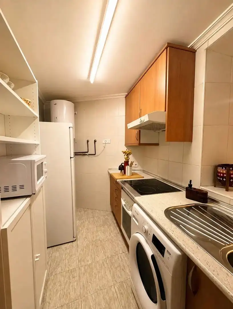 Küche von Wohnung zur Miete in Madrid mit Klimaanlage, Heizung und Möbliert