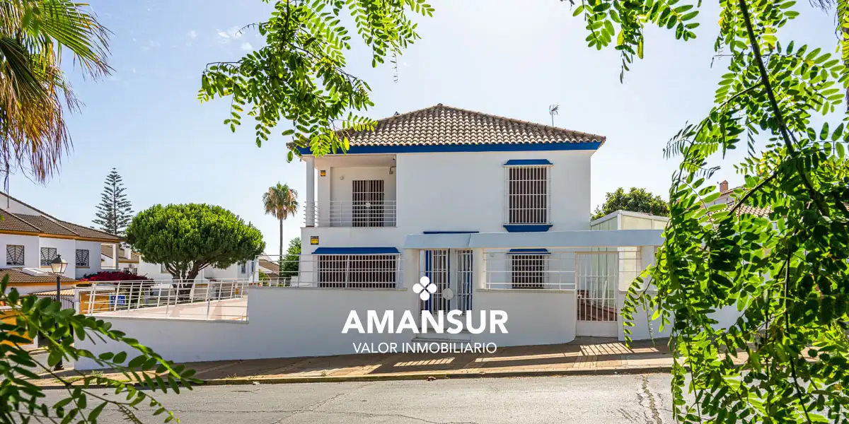Exterior view of Houses for sale in Islantilla  with Terrace, Swimming Pool and Sauna