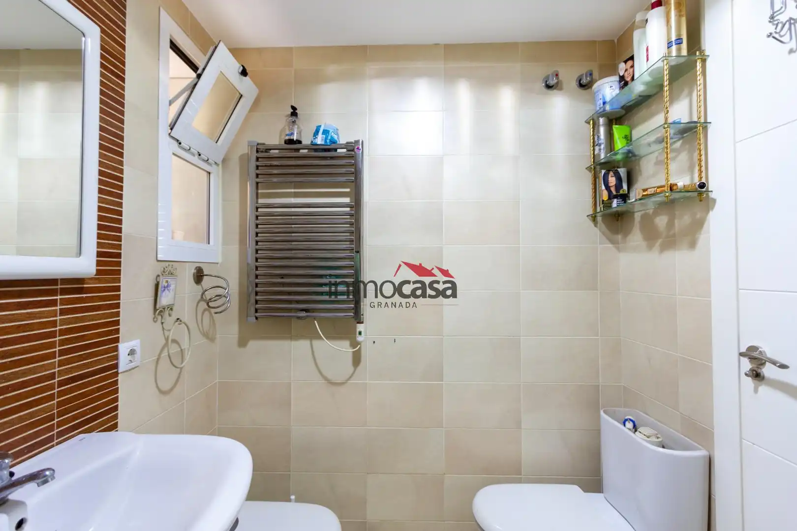 Baño de Piso en venta en Armilla con Trastero