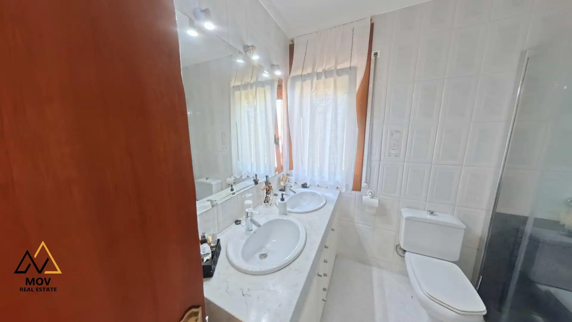Bany de Casa adosada en venda en Vic