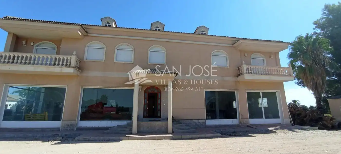 Vista exterior de Casa o chalet en venta en Crevillent con Aire acondicionado, Calefacción y Jardín privado